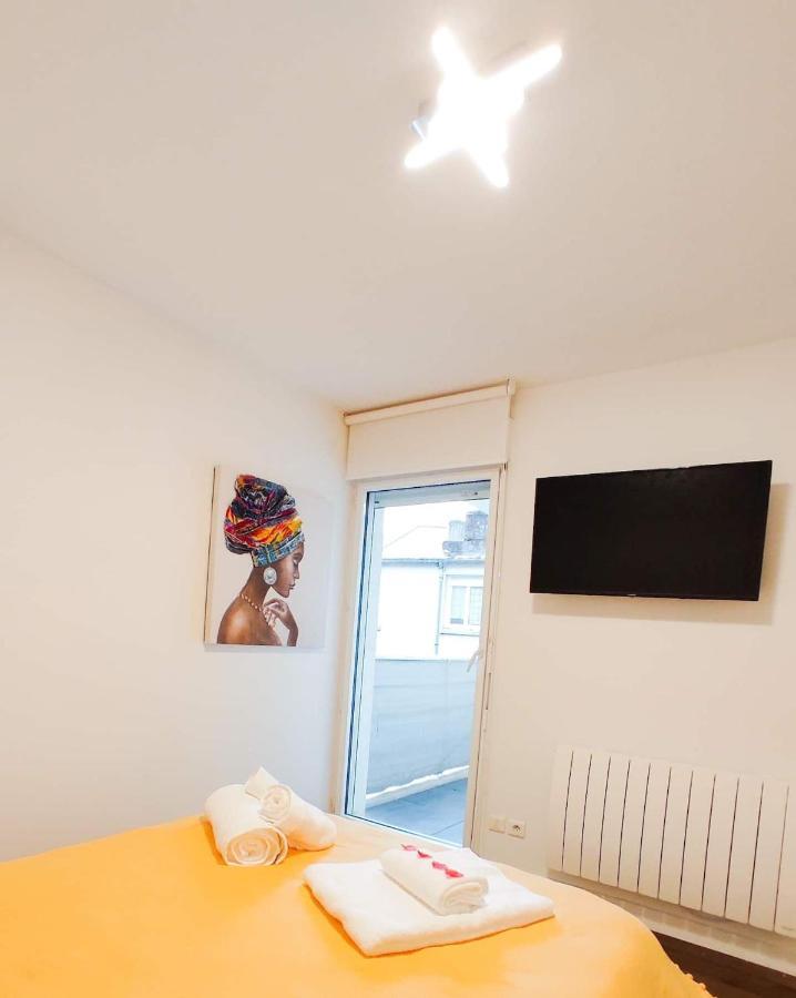 T3 Au Centre Ville Avec Balcon, Parking Gratuit Кемпер Экстерьер фото